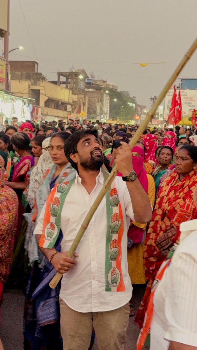 PettemINC's tweet photo. Proud to be among the people of Maharashtra- their spirit and valour is something else ! Congress stands by the people of Maharashtra
#MaharahstraElection2024 https://t.co/A89Xb27qgV