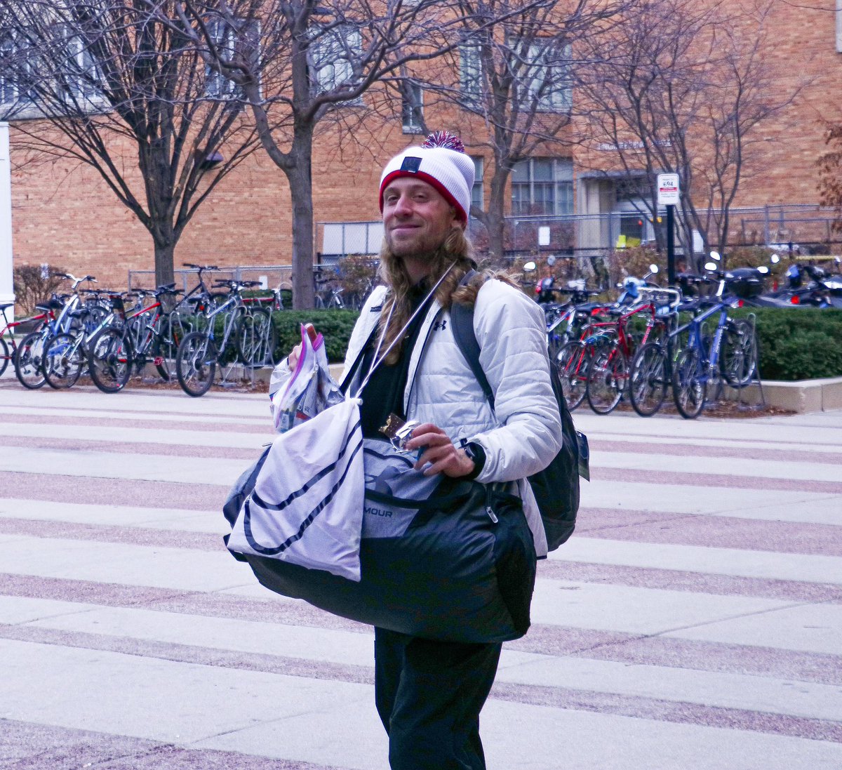 Wheels 🆙 🛫

Our crew makes their way to Ohio for the NCAA Great Lakes Regional on Friday!🔥

#Badgers || #OnWisconsin