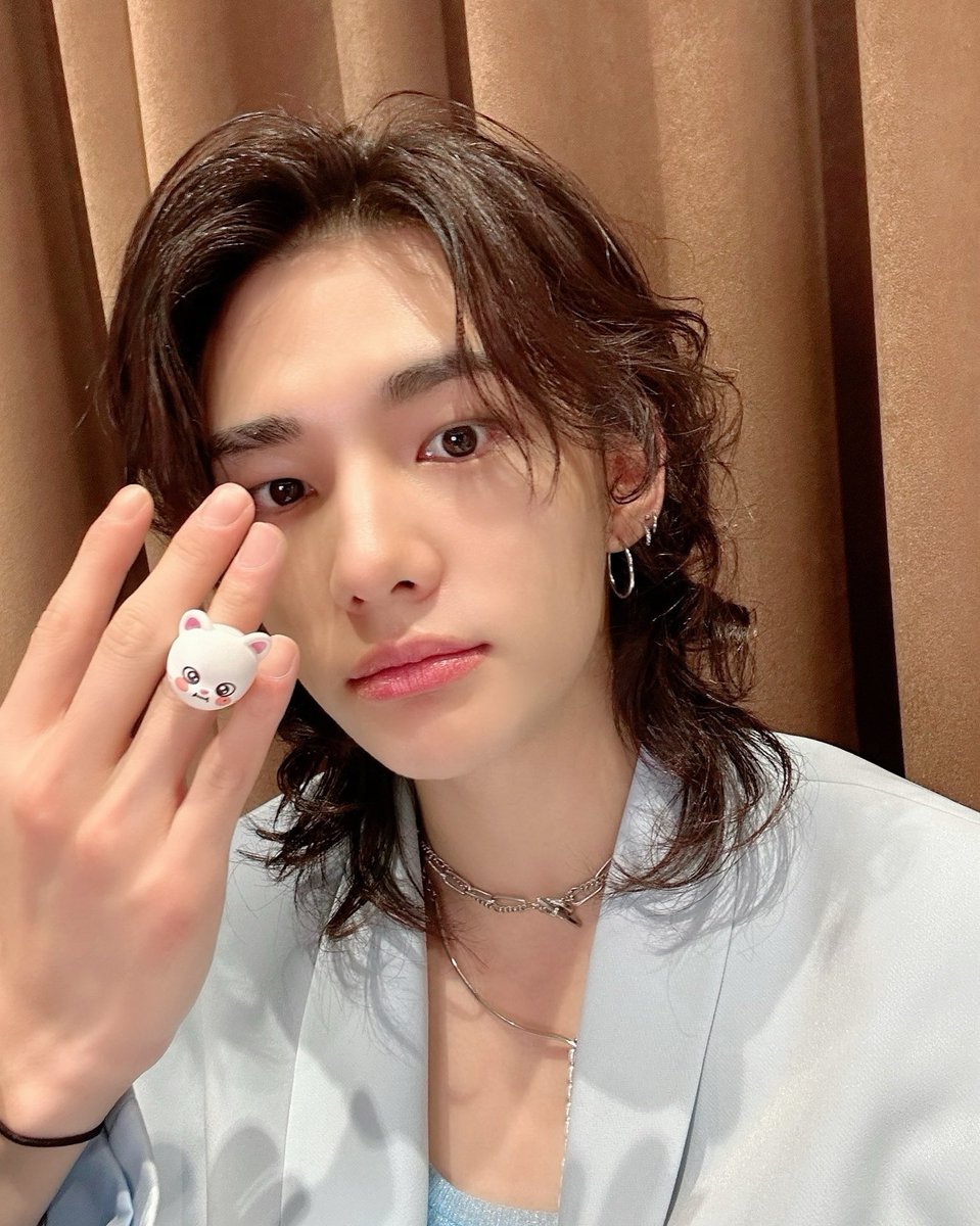 hyunjin pics (@hyunjinpost) on Twitter photo 