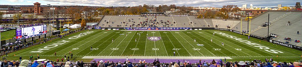 MickMcKee3's tweet image. Excited to be at The College of the Holy Cross on Saturday for a gameday visit!
@CoachJ_Mont @HCrossFB @GAFootball1759