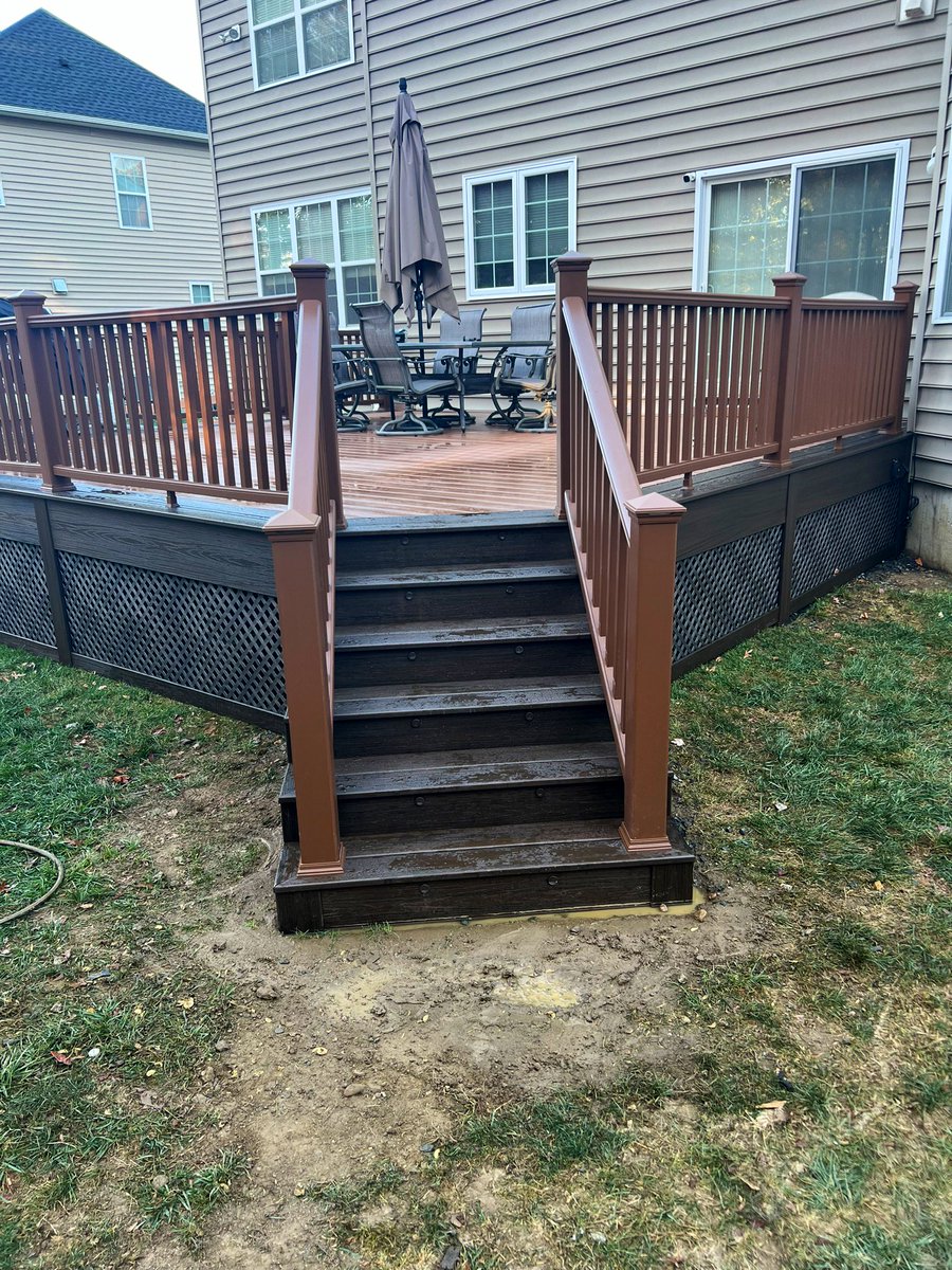 milesdecks's tweet photo. We were asked for ideas to repair this deck. The trim was improperly installed and warping, the rails were sagging, the stairs were poorly constructed as well as terrible workmanship all around. We provided a proper overhang on the decking, replaced all the trim, rebuilt the stairs, and added a beautiful lattice surround, the clients were thrilled with the final product.