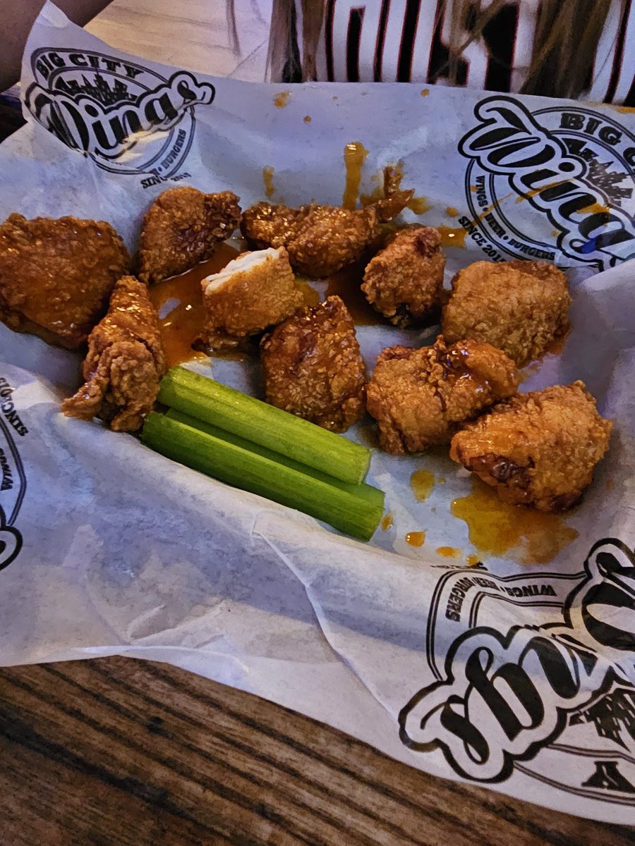 Eric Hurst tweet media