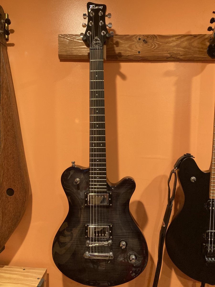 JSK_5150's tweet image. one of my favorite guitars #framus