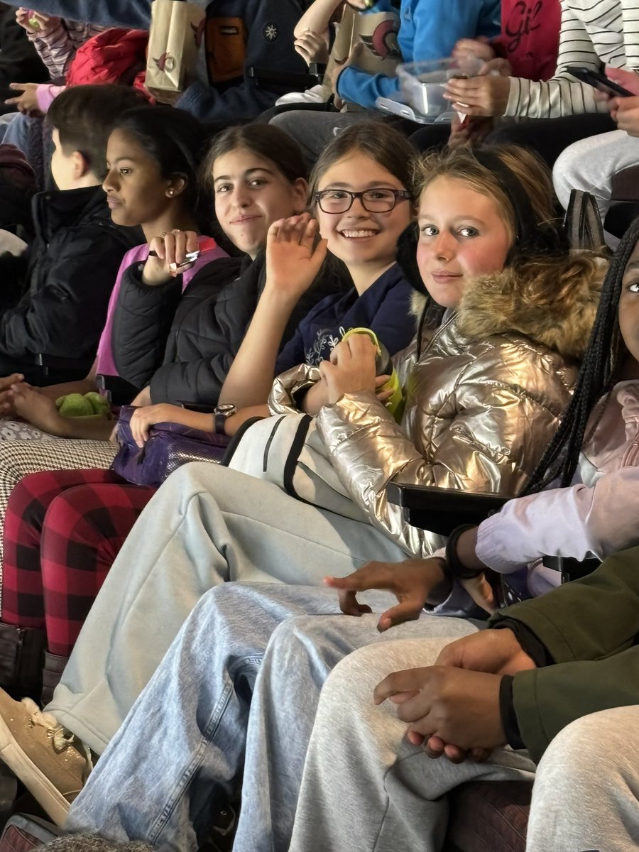 Angela Ross tweet media