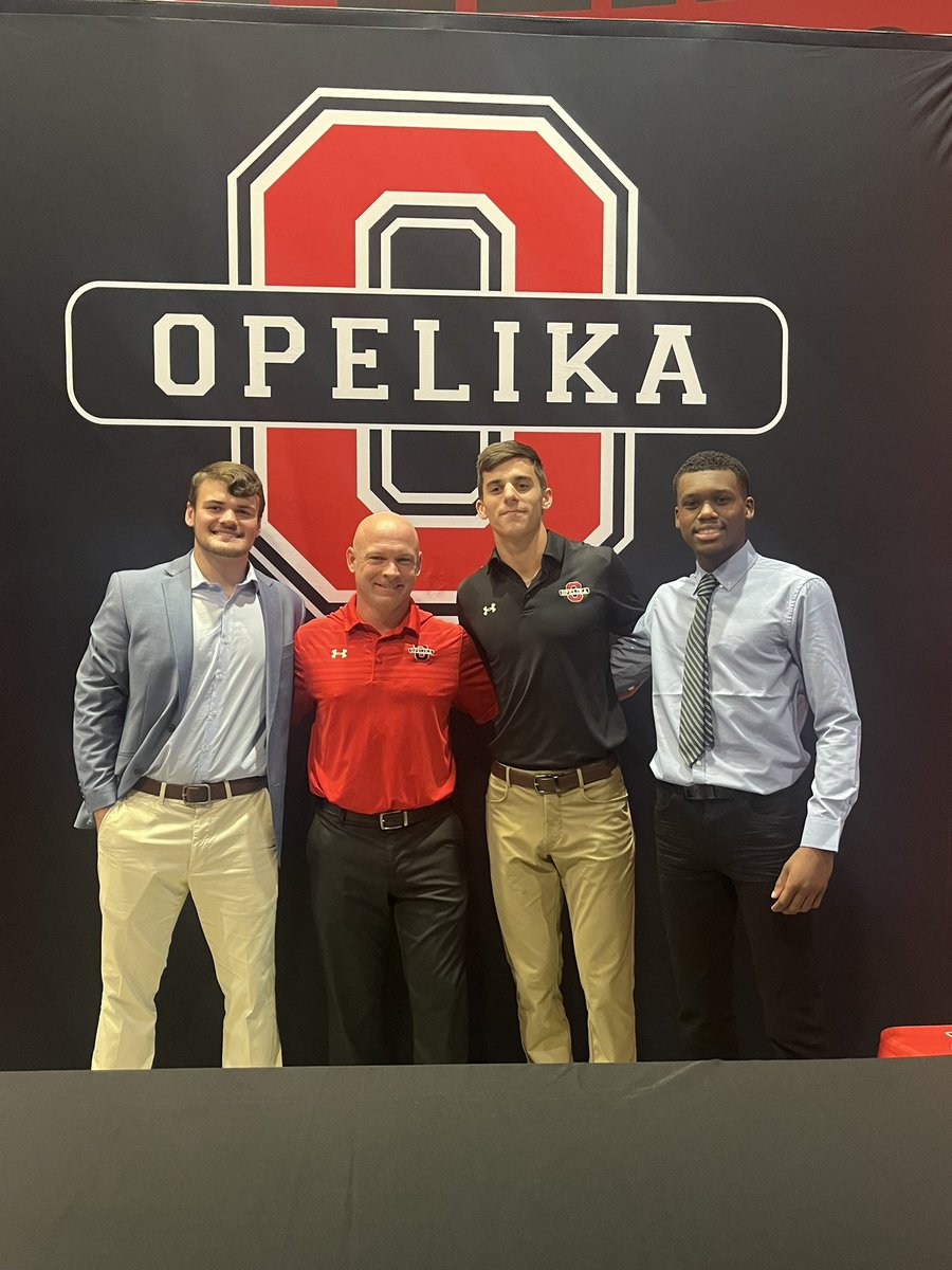 Congratulations to these three! Today was a great day for our program! All 3 are great players but even better young men! 
<a href="/SladeClayton1/">Slade Clayton</a> and <a href="/TjArnold07/">TJ Arnold</a> both going to LBW and <a href="/Brodiejones171/">Brodie Jones</a> headed to Wallace-Dothan!