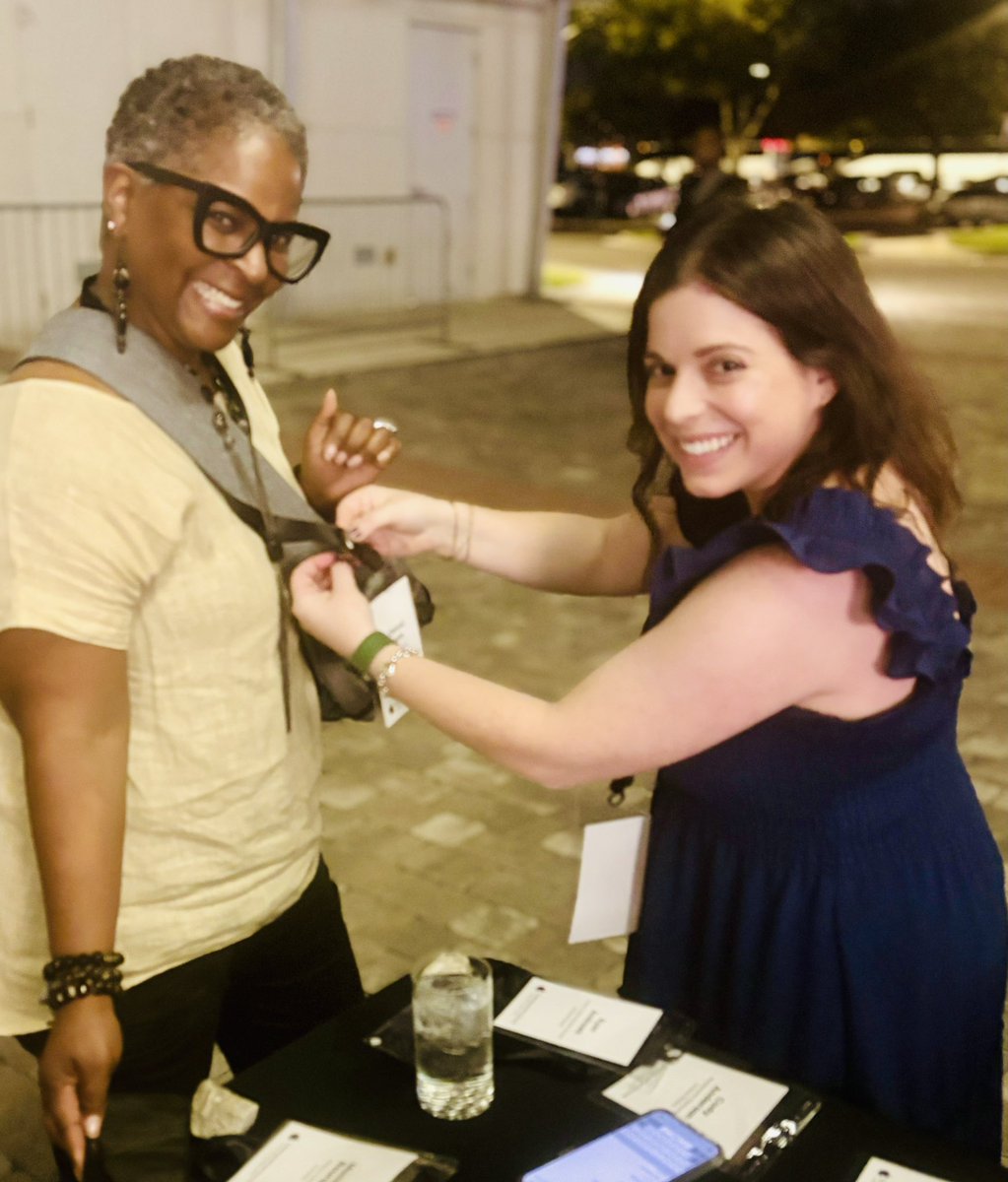 tech4allminds's tweet image. Can you tell I’m excited? Just received my #AppleLearningCoach pin at #AppleLeadershipAcademy2024, proudly representing @APSTAGAcademy coaches! Honored to be part of the #AppleDistinguishedSchools family, empowering students and teachers with creativity and innovation!