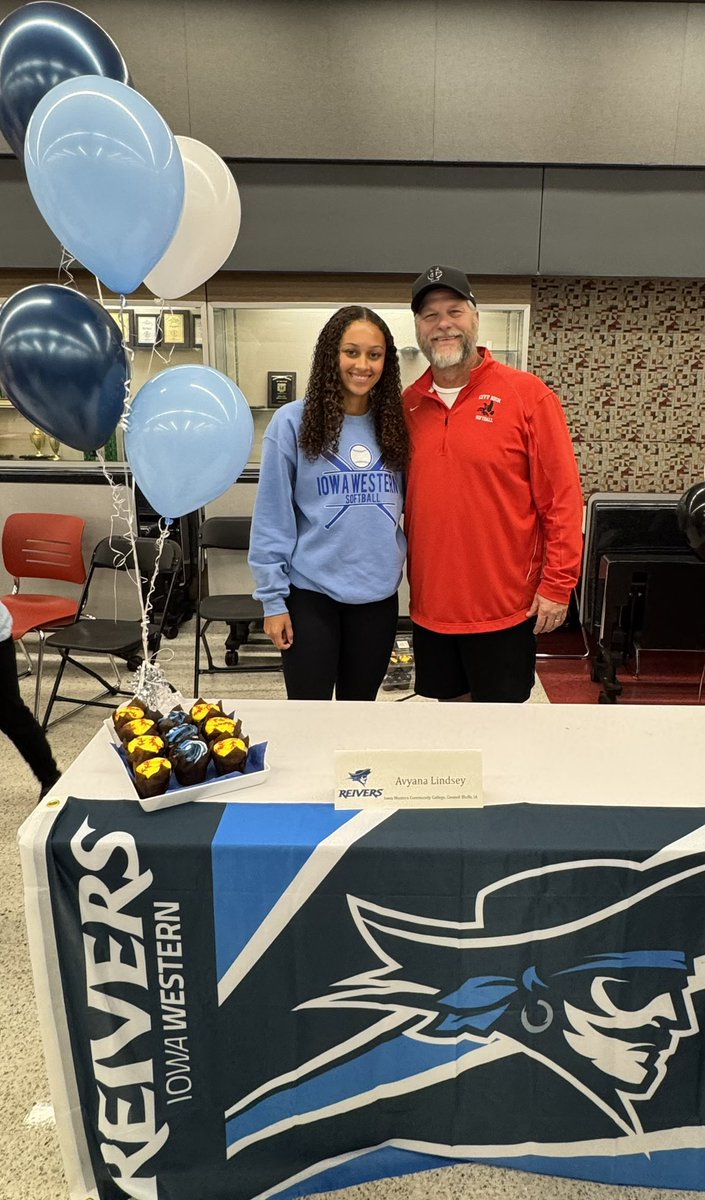 ICCityHighSB's tweet photo. Congratulations to Avy Lindsey on signing her National Letter of Intent to continue her academic and softball career at Iowa Western. The Reivers are getting a good one!!! Way to go Avy!!! 
#elevateandcelebrate #proud https://t.co/c9cVW5CbRs