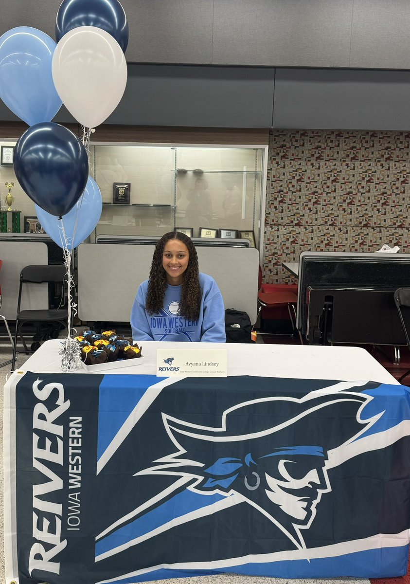 ICCityHighSB's tweet photo. Congratulations to Avy Lindsey on signing her National Letter of Intent to continue her academic and softball career at Iowa Western. The Reivers are getting a good one!!! Way to go Avy!!! 
#elevateandcelebrate #proud https://t.co/c9cVW5CbRs