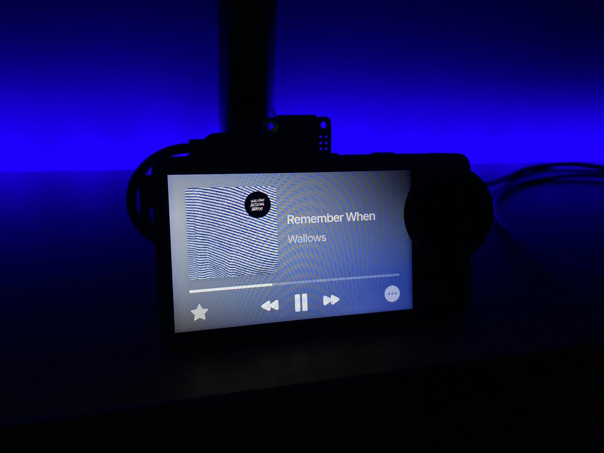 it's here! introducing nocturne - a modern web-based interface for your spotify car thing.

breathe new life into your device with:

• full playback controls
• playlist management
• artist and album exploration
• real-time interface updates
• and more!

🧵 a thread ↓