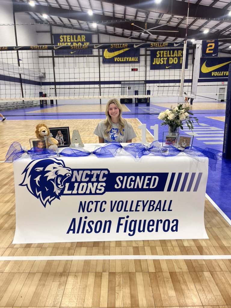 Officially lions!🤩🦁 Welcoming our first two signees to the lion family! #NCTCvb2025