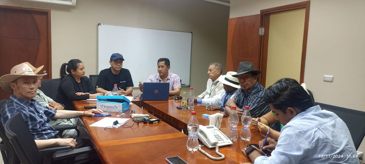 PuebloMontubioE's tweet image. Hoy en la Asamblea del Consejo de Gobierno del @PuebloMontubioE Se resolvió:

-Beneficiados en las #Condonaciones.
-Proyectos #PROFECPIAM
-Miembros en Consejo de Disciplina.

@Secretaria_PyN @CNIPN_ECUADOR @CpccsEc @MinGobiernoEc @IEPS_Ec @LuisLayedra2 @DannyChoezM