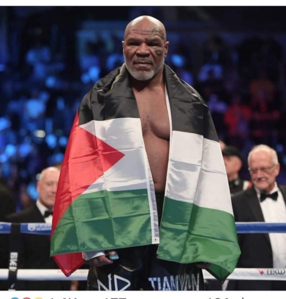 Dünyanın en iyi boksörlerinden Mike Tyson’ın Filistin bayrağıyla pozu..🇵🇸