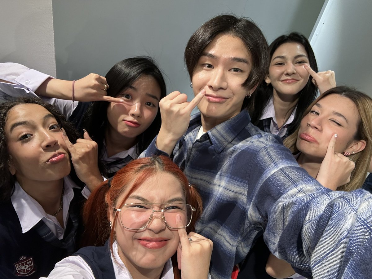thaichayanon's tweet photo. ขอเข้าเเก้ง ลายสก๊อตด้วยคน #MXFRUITรักเธอใหม่ได้หรือเปล่า_MV #MXFRUIT #THAIchayanon https://t.co/1ZYK0cuH2z