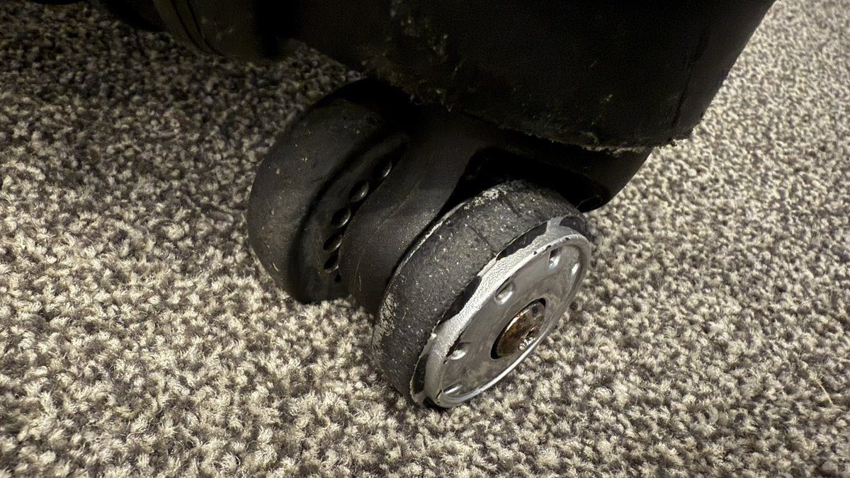 750,000 air kilometres over 89 trips - i guess this <a href="/delseyofficial/">DELSEY PARIS</a> helium carry on case has done OK. It’s a shame the 10 year warranty that supposedly covered zips and wheels was unable to be claimed against. Back to <a href="/MySamsonite/">Samsonite</a> for the next purchase, i think