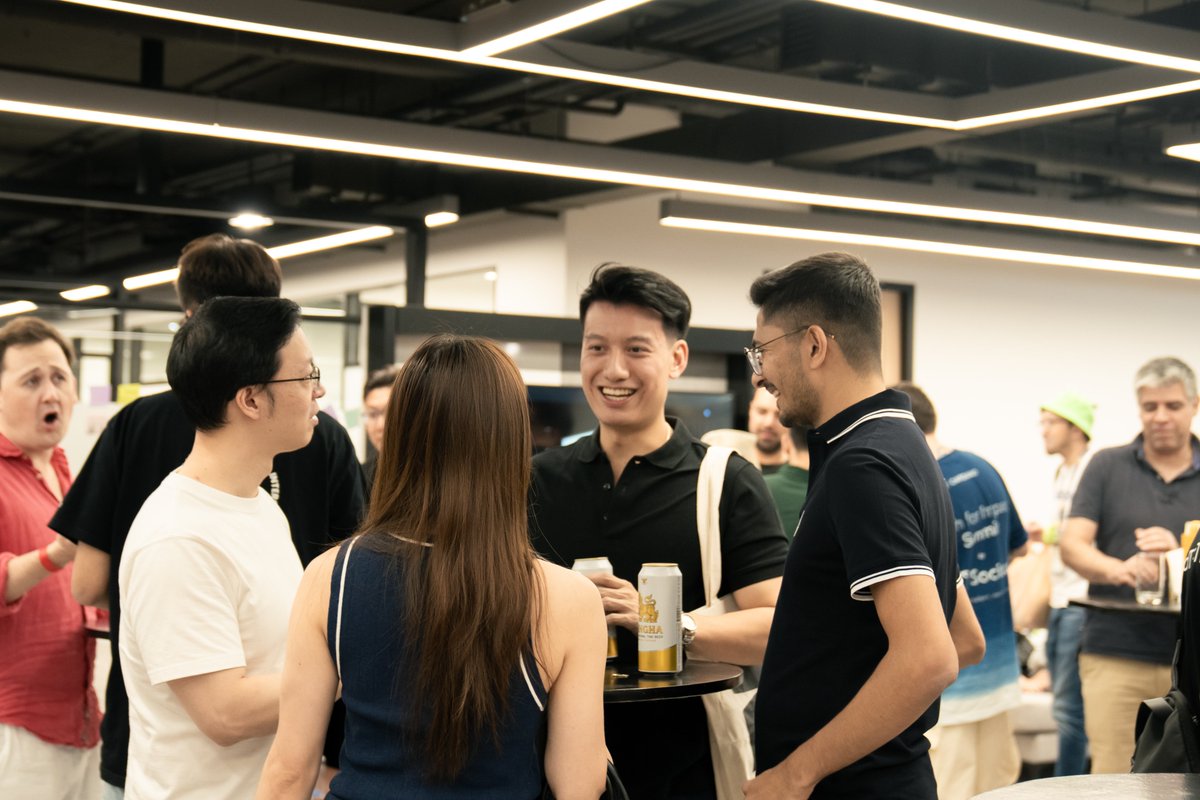 🔥 #Coin98 had an amazing time at @BuildonViction’s Buidl &amp; Bond during #Devcon2024!

Our Founder, <a href="/imlethanh98/">Thanh Le</a>, shared insights on what drives long-term success in Web3—from community building to tech innovation and data-driven growth.

Our core contributor, <a href="/JaneLuis56/">Janeluis.c98</a>,