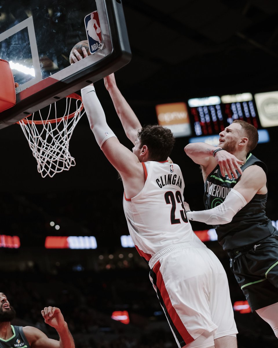 trailblazers's tweet photo. That's our rook 😤

◽️ 17 PTS (CAREER-HIGH)
◽️ 12 REBS (CAREER-HIGH)
◽️ 8 BLK (CAREER-HIGH) https://t.co/qdF3i4EG41