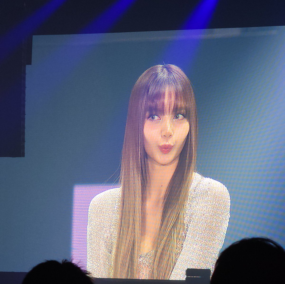 GalaxyGG228's tweet photo. 🥹😭
#LISA #lisaxbangkokfanmeet #LISAFANMEETUP_BKK https://t.co/ndsEASgIki
