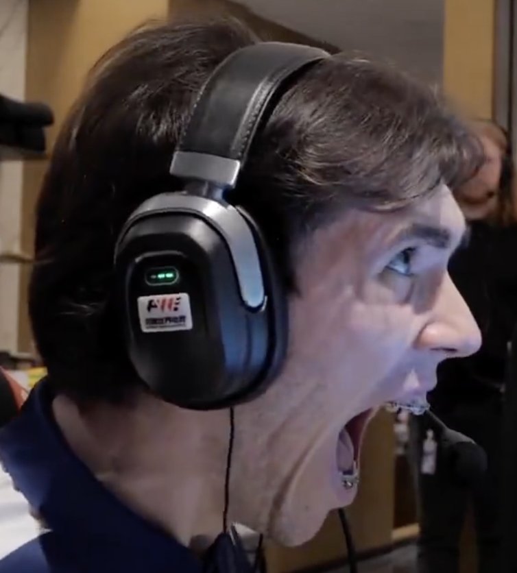 IsNewGake tweet media