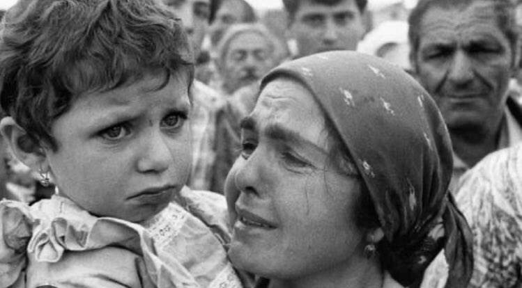 eserturkistanli's tweet image. 14 Kasım 1944. Sovyetler tarafından 90 binden fazla Ahıska Türkünün trenlere doldurulup sürgün edildiği tarih. Unutmadık. Unutturmayacağız 🇹🇷🇹🇷 #ahıskaturkleri #ahıskasürgünü #14kasım1944 #doğruparti