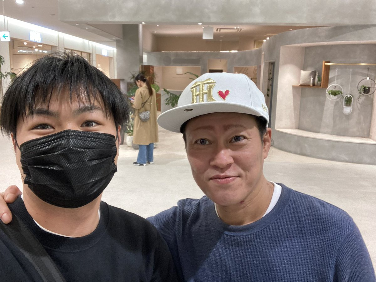 hitokarimar0819's tweet image. MASAKIお誕生日おめでとうございます🎂🎁🥳
#FMK
#fmkrb