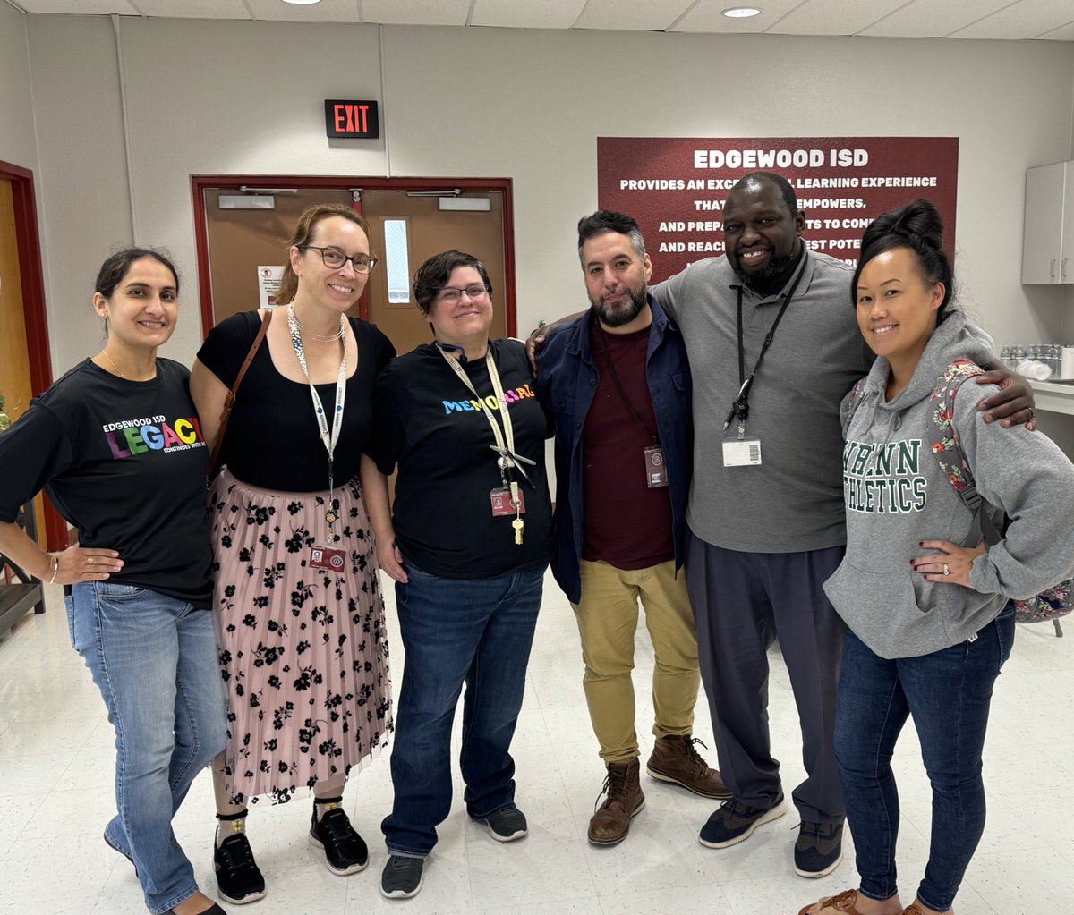 stephanie (@cruzservelead) on Twitter photo It’s always a great day to recognize our amazing EISD Instructional Coaches. Thank you for your continued support of the district, campus and teacher. 👩🏻🏫 📝 <a href="/EISDscience/">EISD Science</a> <a href="/SCast_01/">Sandra Castilleja</a> <a href="/EISDTeachLearn/">EISD Teaching and Learning Dept.</a> <a href="/MonikaRobinson_/">Monika Robinson</a> <a href="/StephanieBueno0/">Stephanie Bueno</a> It’s always a great day to recognize our amazing EISD Instructional Coaches. Thank you for your continued support of the district, campus and teacher. 👩🏻🏫 📝 <a href="/EISDscience/">EISD Science</a> <a href="/SCast_01/">Sandra Castilleja</a> <a href="/EISDTeachLearn/">EISD Teaching and Learning Dept.</a> <a href="/MonikaRobinson_/">Monika Robinson</a> <a href="/StephanieBueno0/">Stephanie Bueno</a>