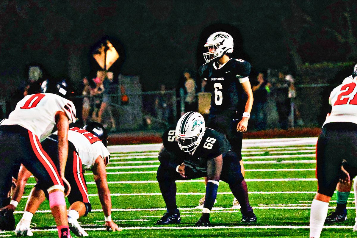 LET'S GO!!! Thankful to announce my first offer from <a href="/FsccCobras/">FSCC Cobras</a> Cobra Nation🐍

<a href="/MustangFootball/">Lakewood Ranch Football</a> <a href="/CoachP_LRHS/">Scott Paravicini</a> <a href="/Monoki/">Chris Monoki</a> <a href="/CoachShack_/">Andrew Shackelford</a> <a href="/CSAPrepStar/">PREPSTAR</a>