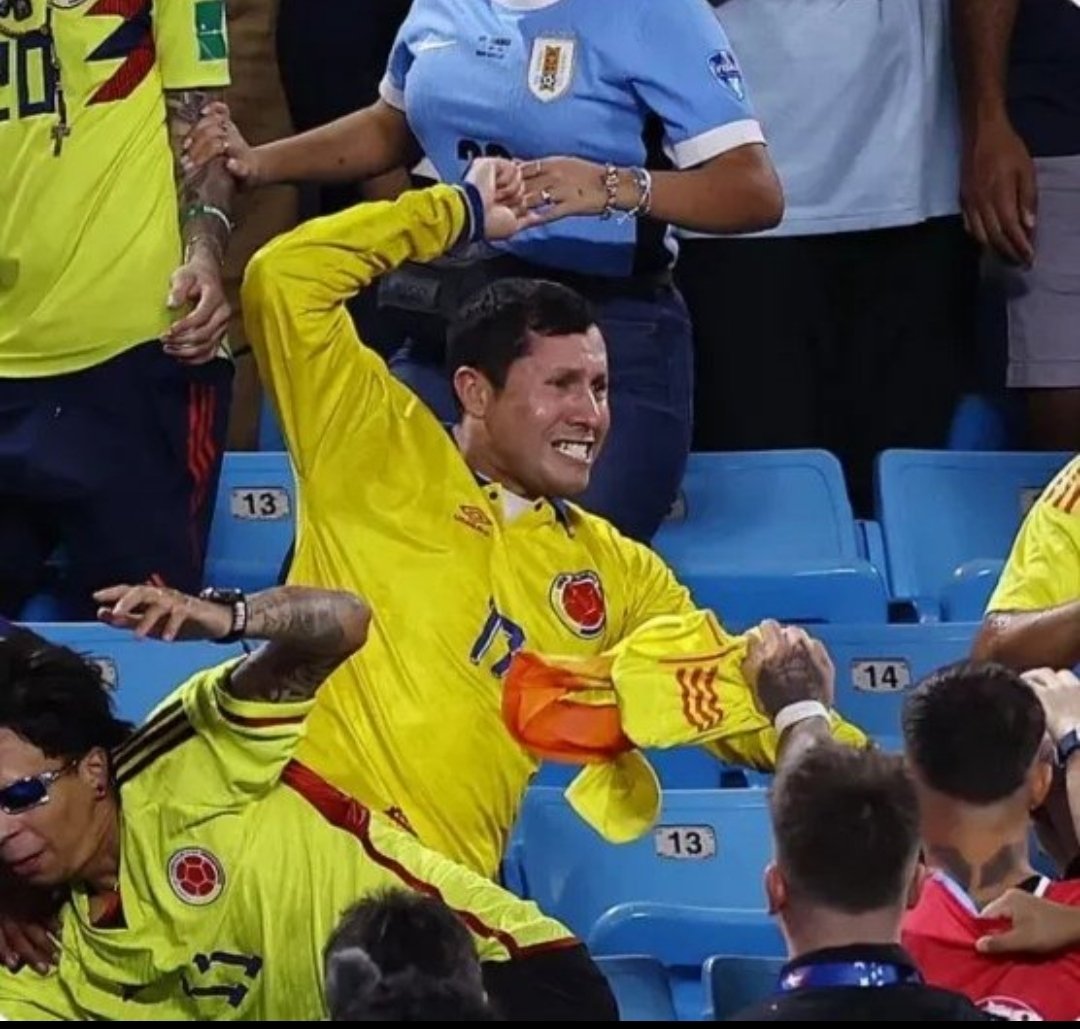 DiegoFelipeLon1's tweet image. Creo que me convierto en este man si me encuentro a #PoloPolo de frente. ¡Me vengo a loco pues! #Hpta.