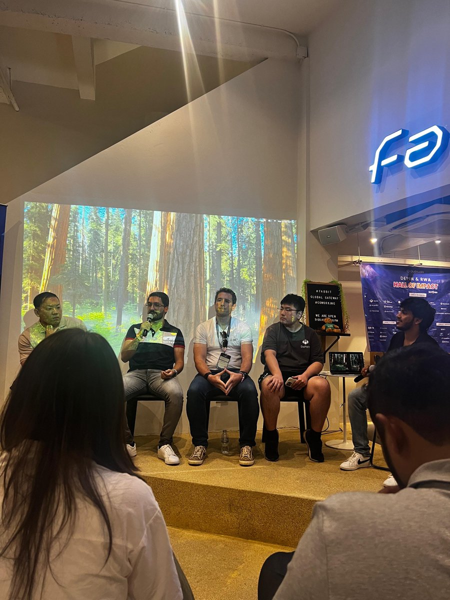 kolx31's tweet photo. Hall of Impact didn’t disappoint! ⚡ Insightful talks on asset tokenization, DePIN, and the role of RWAs in reshaping Web3. 

Honored to connect with builders and innovators pushing the boundaries of blockchain applications in real-world scenarios. #DePIN #DevConBangkok https://t.co/hW2m1PZYOh