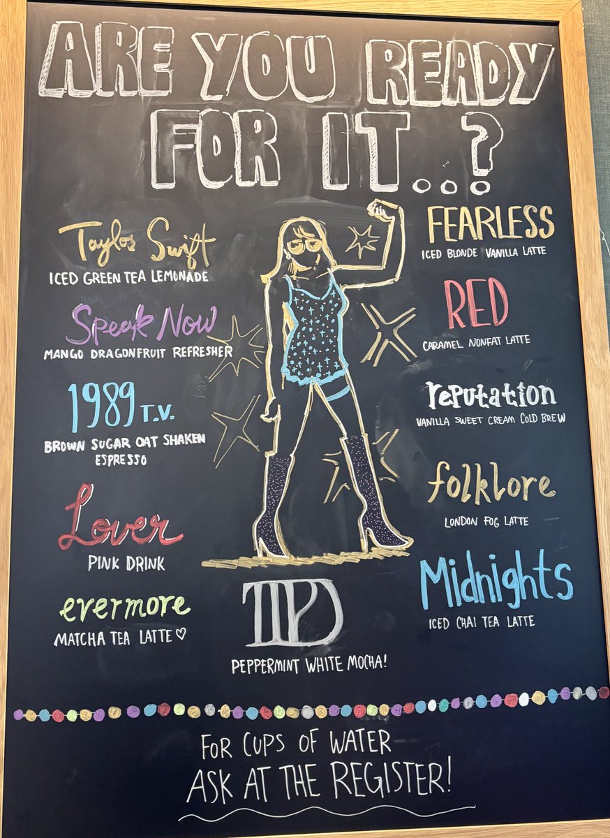 SwiftieBornin60's tweet photo. Busy Swifty Day in Toronto! Starbucks on Front St menu, #MerrySwiftmas from the  #TheDistilleryDistrict, Swiftie cookies from a vendor and even the taxi’s are excited about #TheErasTour @taylorswift13 @taylornation13 https://t.co/JZHBnMUGXD
