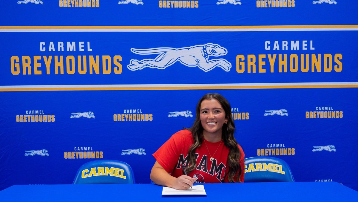 miafleming2025's tweet photo. It’s official! I can’t wait for the next 4 years at @MiamiOH_SB!! ✍️❤️🦅

@mandygardner24 @livforshey @Coach_Doria https://t.co/2Oowebvv38