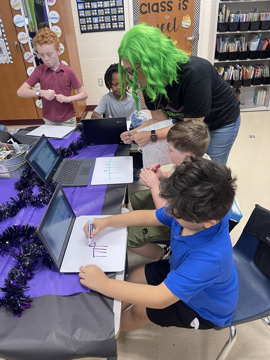 📚✨ Shoutout to <a href="/LindseyAguirr10/">Mrs. Aguirre</a>, amazing 3rd-grade class! They’ve been working hard during math, mastering place value like pros! 🌟 Seeing these young minds tackle new challenges with focus and determination is inspiring.🧮👏🏼 #MathRocks <a href="/CCISD/">CCISD</a>