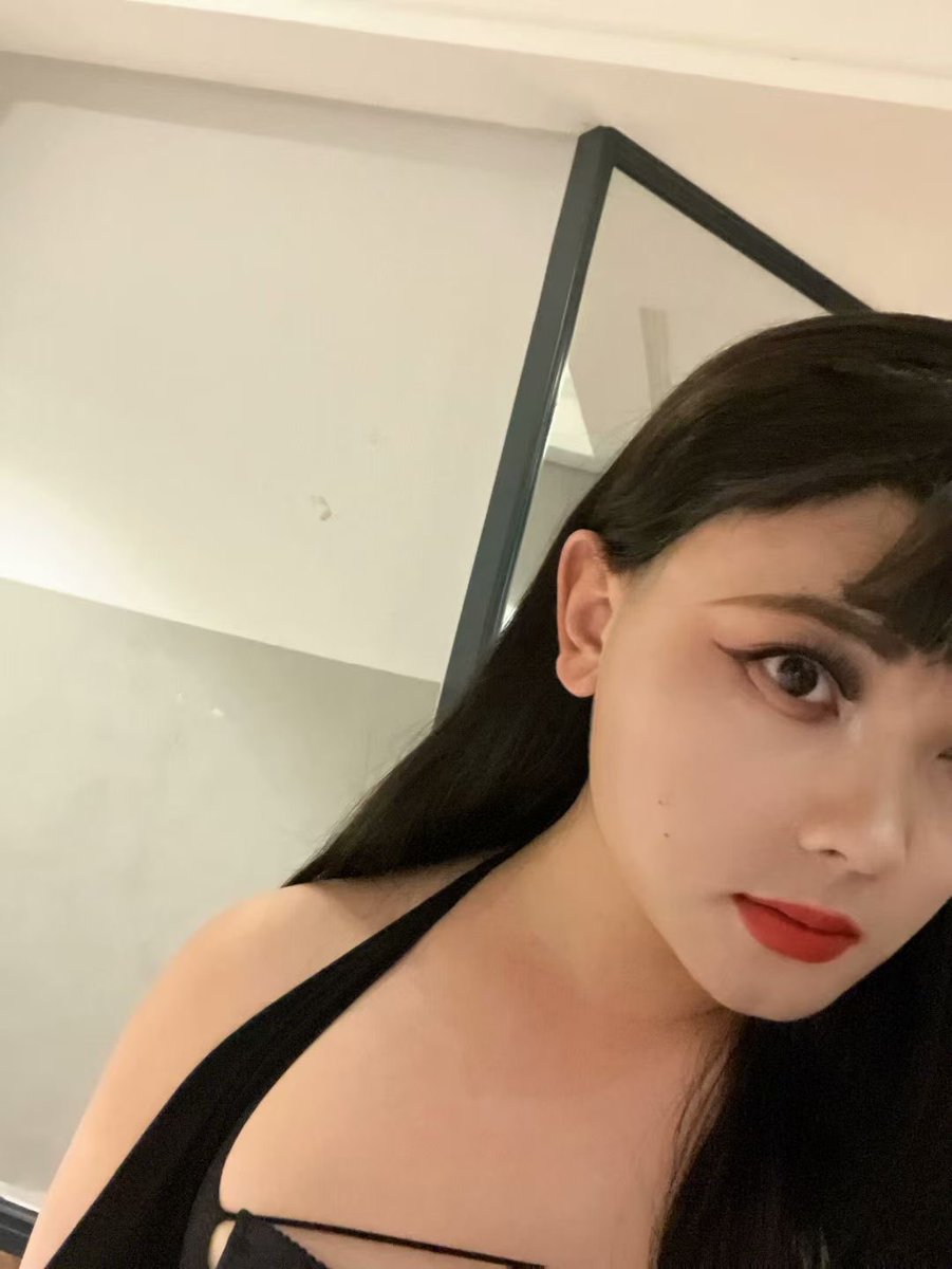 梦到一天挂了六个客 笑醒了哈哈
#济南ts  #济南cd #济南伪娘