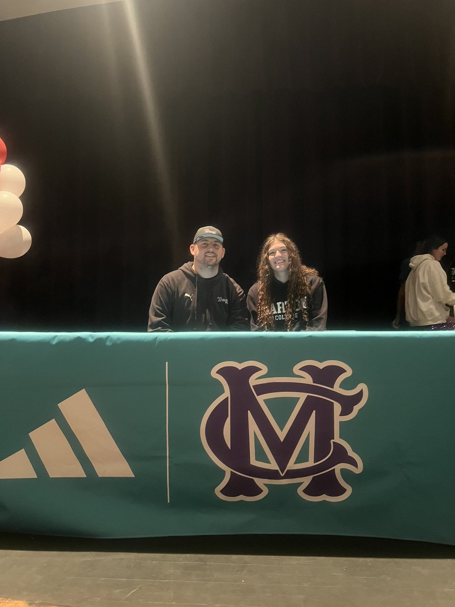 Lady Attack Elite Basketball (@ladyattackelite) on Twitter photo Hough & Cox Mill were great host! ✍️
Proud of Sophia Zoerb & Lauren Farrell on their commitment ⭐️🏀🤍
<a href="/BarryUWBB/">Barry University Women's Basketball</a> <a href="/bartonwomensbb/">Barton College Women’s Basketball</a>
<a href="/sophia_zoerb/">sophia zoerb</a> <a href="/laurengrey21/">Lauren Farrell</a>
#BeElite Hough & Cox Mill were great host! ✍️
Proud of Sophia Zoerb & Lauren Farrell on their commitment ⭐️🏀🤍
<a href="/BarryUWBB/">Barry University Women's Basketball</a> <a href="/bartonwomensbb/">Barton College Women’s Basketball</a>
<a href="/sophia_zoerb/">sophia zoerb</a> <a href="/laurengrey21/">Lauren Farrell</a>
#BeElite