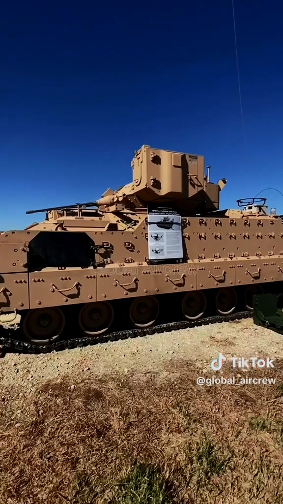 ronkainen7k15's tweet photo. M7A4 BFIST with Tethered UAS Drone Integration &amp; AI2C Targeting Software shown at the Human Machine Integrated Formations Summit 2024 in TX. https://t.co/JubcBuq39n
