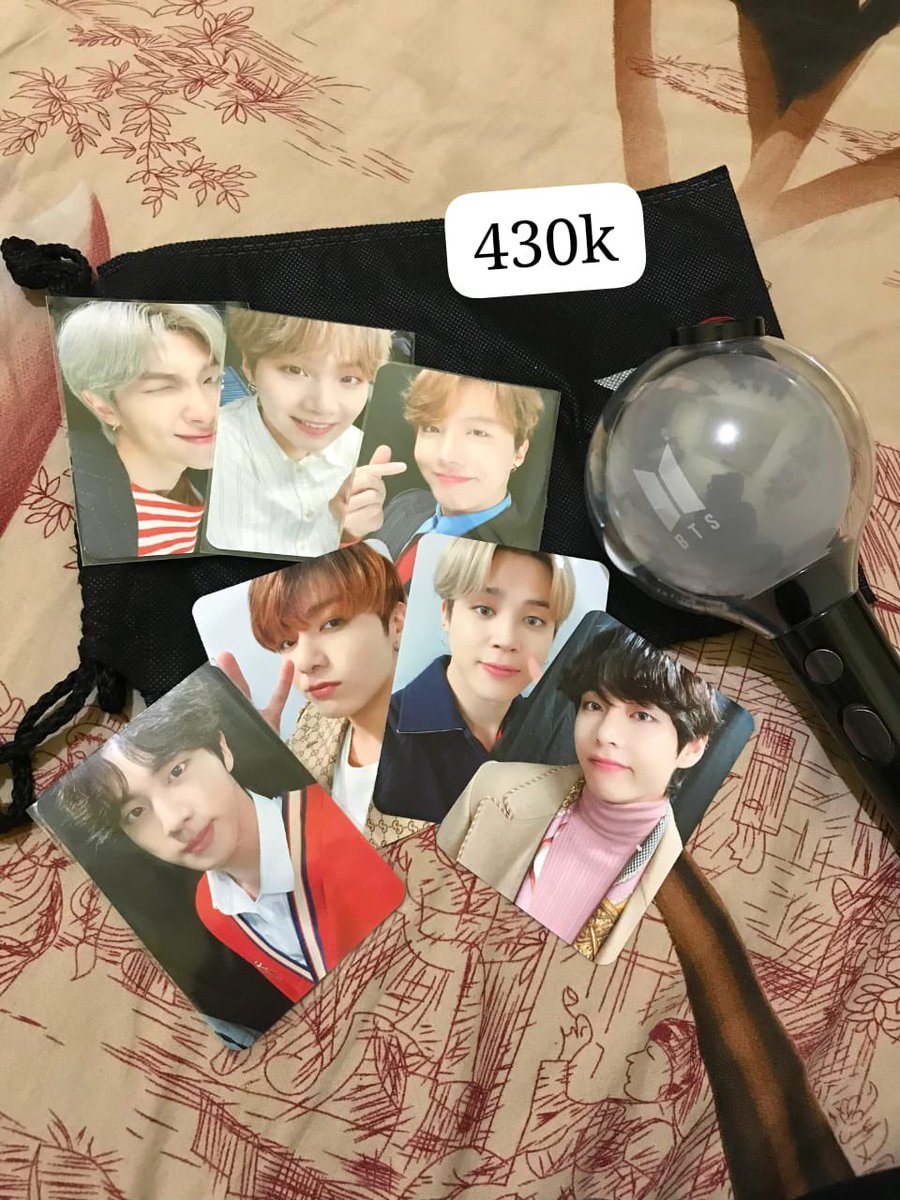 JinJakey's tweet photo. WTS WTS ❗️❗️❗️
Want to Sell Army bomb
Bisa 🍊
📍 Palembang
Masih lengkap semua ya
Barcode udh di scan
Untuk detail bisa dm ya 😊
Help Rt if u see this 🥰
#wts #army #armybom #lighstickbts #wtsina https://t.co/FL8l7Ree6Z