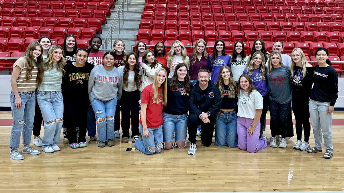 What a special day in Cardinal Arena! Four Lady Cards signed their collegiate NLI’s today! 3 for hoops and 1 for softball! <a href="/BershersZoey/">Zoey Bershers</a> w/ <a href="/GopherWBB/">Minnesota Women's Basketball</a> <a href="/MarinAdams07/">Marin Adams</a> and <a href="/kaycee_mccumber/">Kaycee McCumber</a> w/ <a href="/GorillasWBB/">Pitt State Women's Basketball 🏀</a> and <a href="/morgan_uher2025/">Morgan Uher</a> w/ <a href="/OuachitaSB/">Ouachita Softball</a>! #FarmingtonFast #FAMILY