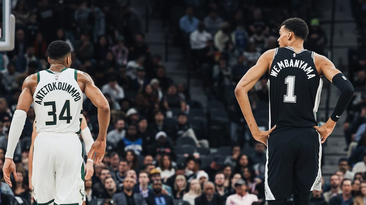 SportWorldStats's tweet photo. The last time two NBA players scored 50+ points on the same night was November 8, 2019:

Damian Lillard: 60 pts
D'Angelo Russell: 52 pts

Only the third time in the past 20 years, with previous instances in 2003 &amp; 2005! 🏀

🔥 #NBA #50PointGames https://t.co/cHOkQUWpjA