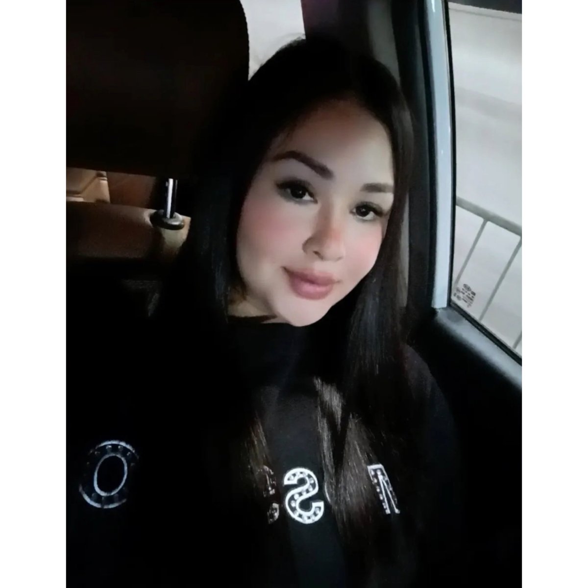 pelinegra_ofc's tweet photo. 💋 https://t.co/8R5Ngh0MBe