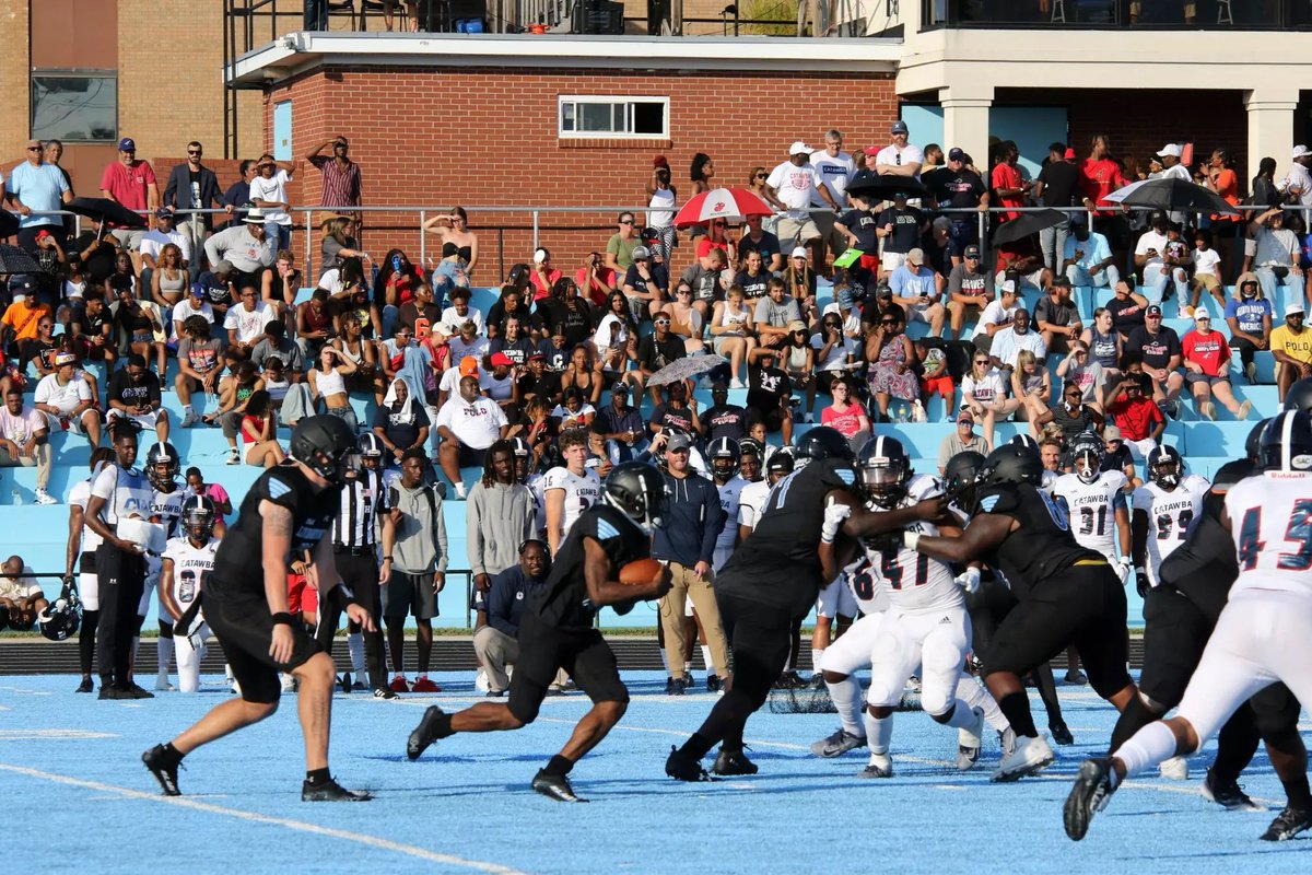 #AG2G I am very blessed to receive a offer from Livingstone university

<a href="/CoachWTrenchMob/">Coach Dr. Mark A. Williams Jr. 🤘🏾</a> <a href="/Livingstone_Fb/">Livingstone College Football</a> <a href="/AHancockFball/">Allan Hancock College FB</a> <a href="/JUCOFFrenzy/">JUCO Football Frenzy</a> <a href="/JuCoFootballACE/">JuCo Football Forer</a>