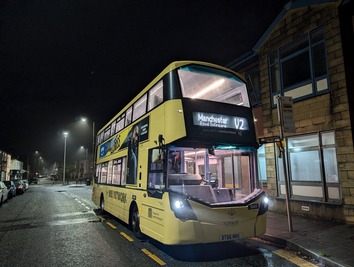 Out doing a spot of driving today!

My chariot being <a href="/gnwbus/">Go North West</a> 3041