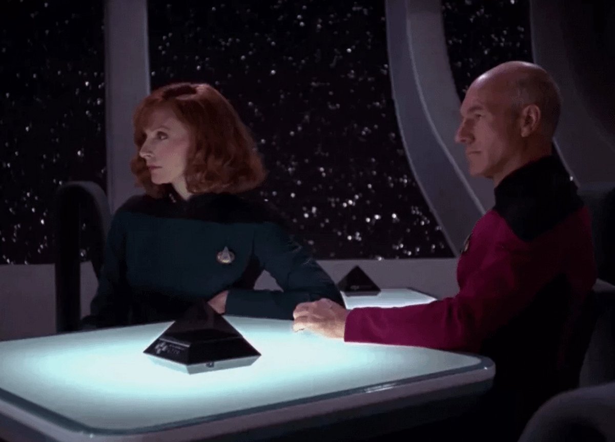 tamara_kama's tweet photo. Bandai Pair Match. 1984.

These games are the ones they used on the tables in Ten Forward in Star Trek TNG! https://t.co/2PbtyyhuIE