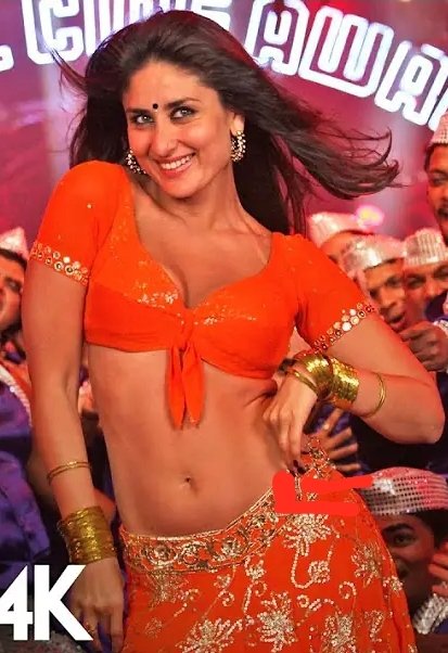 its_bolly_Bitch's tweet photo. Halkat Kareena Ki Halkat Jawani 💋💦 https://t.co/nMlS7M0mzs