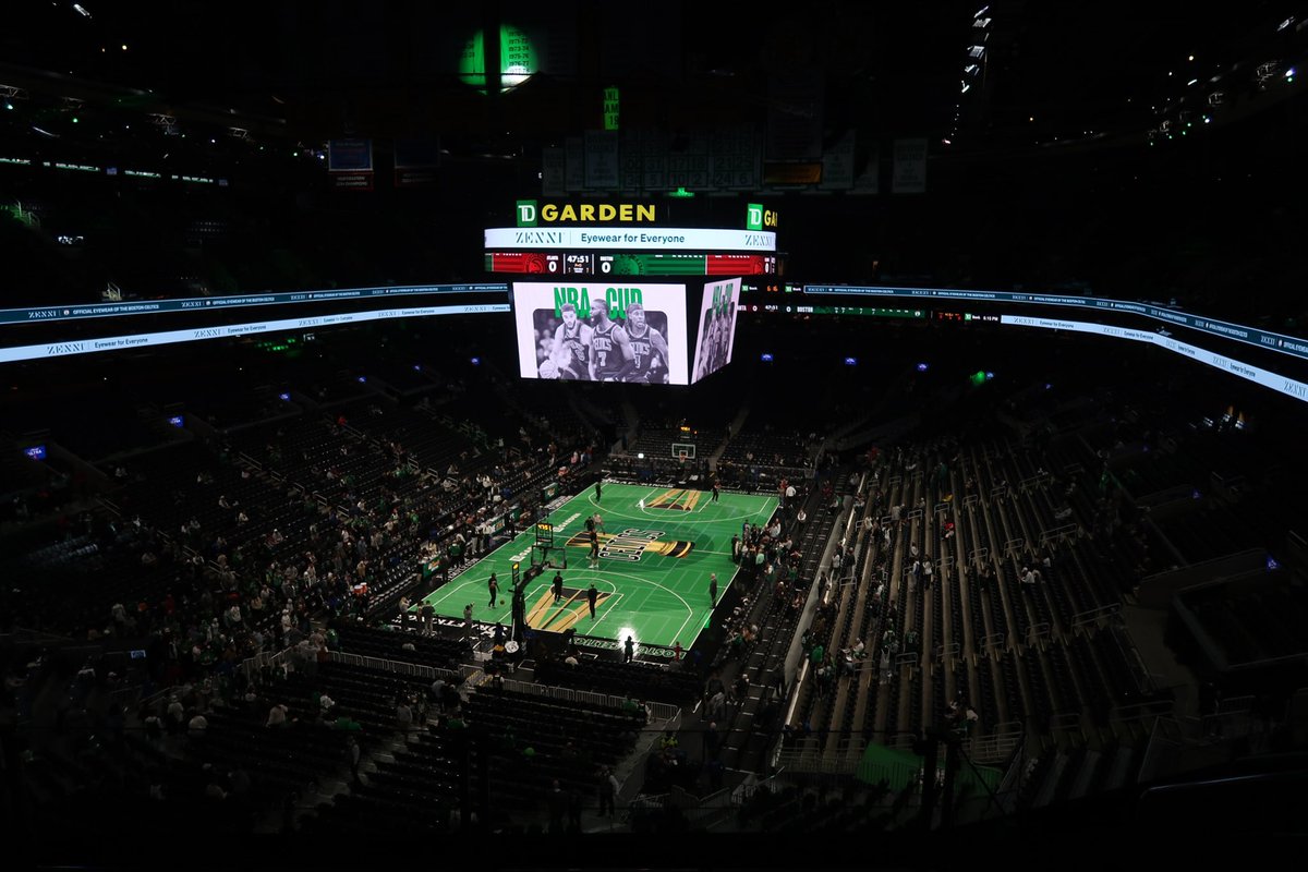 SagePiccolotti's tweet photo. just a girl who loves her @celtics https://t.co/I2e0GZgPOx