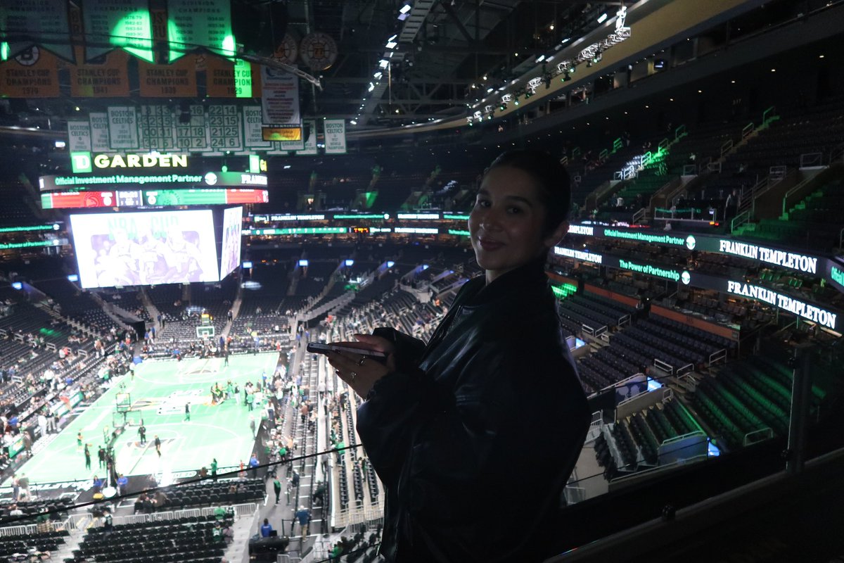 SagePiccolotti's tweet photo. just a girl who loves her @celtics https://t.co/I2e0GZgPOx