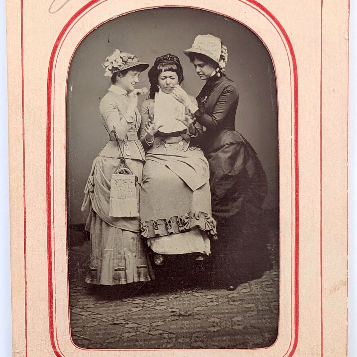 DugItOut's tweet photo. Check out Tintype Photo Two Women Spoon Feeding A Third Victorian Fashion https://t.co/q2mvmNSYSW @eBay
#AntiquePhoto #AntiquePhotograph #OldPhoto #Photo #Photograph #Photography #Victorian #VictorianWomen #VictorianPhoto #VictorianFashion #OldPhoto #eBay #eBayStore #DugItOut https://t.co/7ulVMB5V3E