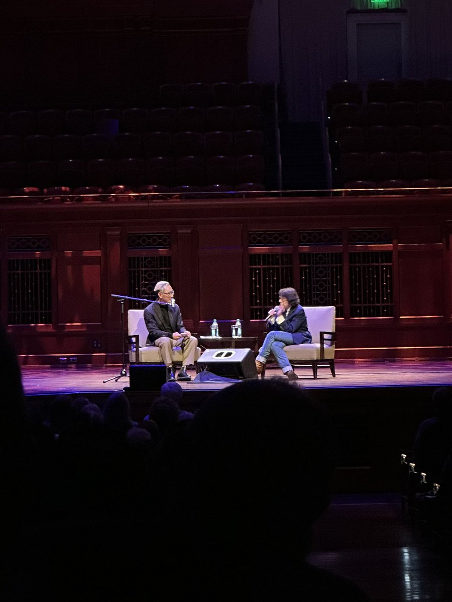 JonKent's tweet image. Fun night in #Nashville listening to #franlebowitz