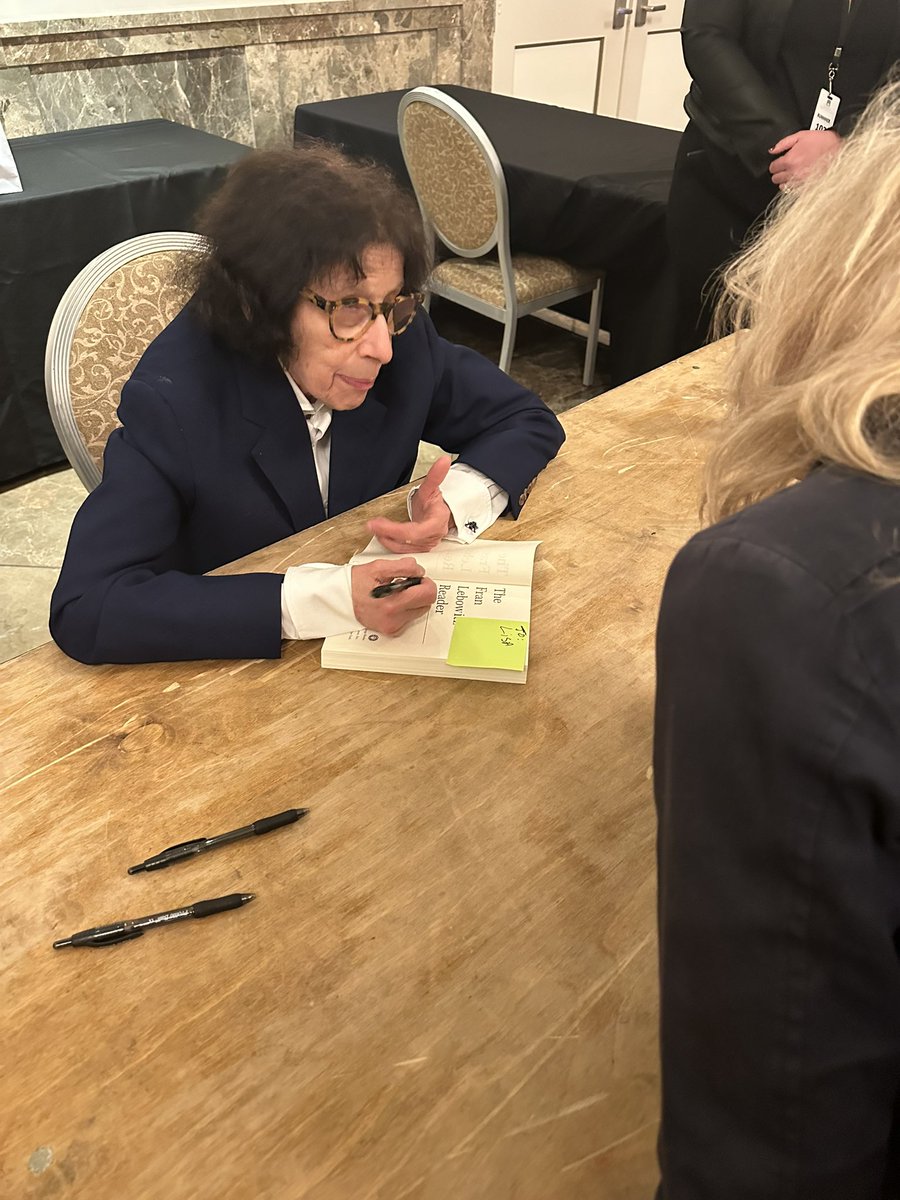 JonKent's tweet image. Fun night in #Nashville listening to #franlebowitz