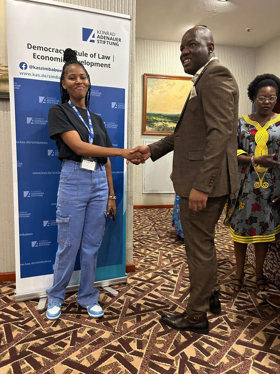 It’s Day 2 of #AJMS2024 and I’m reflecting on the sessions we've had so far on the challenges and opportunities within local journalism amid technological disruption. 

Today, I’ll be moderating a panel on how we can use strategic collaborations to strengthen local journalism💪📖