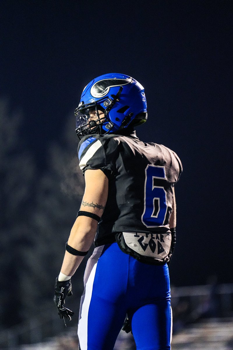 EvanWilli14's tweet photo. Playoff game 1
4 Rec (4 targets)
38 yards
1 pick 
@LOGGER_LBCOACH @CoachZim_UJ @Coach__Shaw @coachsandberg @coachjmcdaniels @PrepRedzoneID @Pro_Vision_Acad https://t.co/stuVZwhJzj