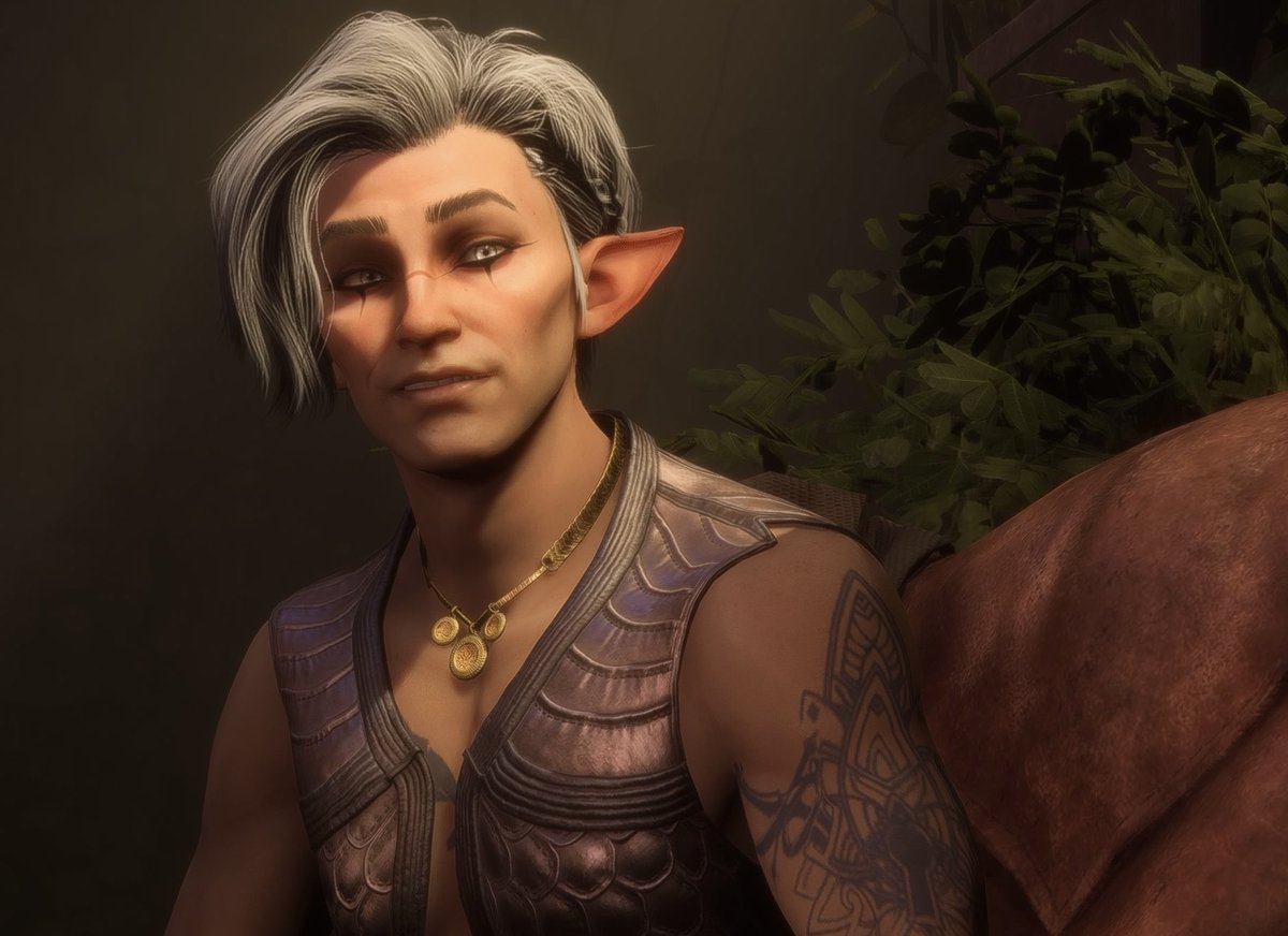 crowsfee's tweet image. ❝ I don't believe in no-win scenarios. ❞

𝐞𝐥𝐟. 𝒓𝒐𝒈𝒖𝒆. 𝑐𝑟𝑜𝑤.
lorent "rook" de riva, reluctant/de facto leader of the veilguard. datv/bg/fantasy rp. selective. mature themes. spoilers.